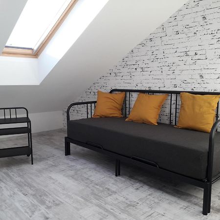 8x8 Tetőtér Apartman Szeged Esterno foto