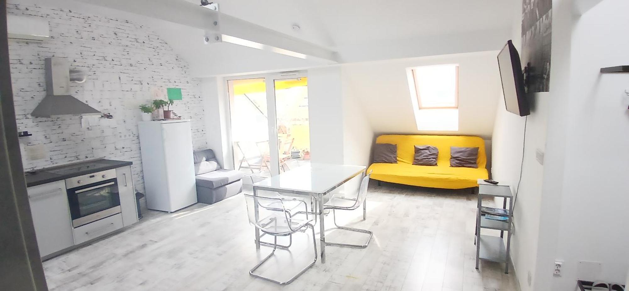 8x8 Tetőtér Apartman Szeged Esterno foto